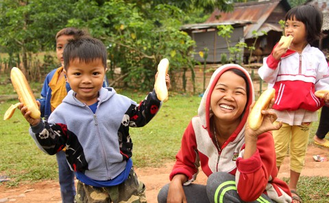 Ổ bánh mì nơi biên giới - Ảnh 4. Ổ bánh mì nơi biên giới - Ảnh 4.