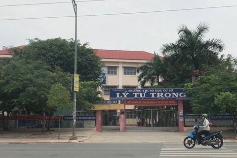 Học sinh lớp 8 đột tử khi đùa giỡn với bạn tại trường - Ảnh 1. Học sinh lớp 8 đột tử khi đùa giỡn với bạn tại trường - Ảnh 1.