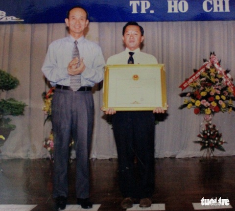 Hiệp sĩ già và kinh nghiệm: không nên bắt cướp bằng mọi giá!! - Ảnh 3. Hiệp sĩ già và kinh nghiệm: không nên bắt cướp bằng mọi giá!! - Ảnh 3.