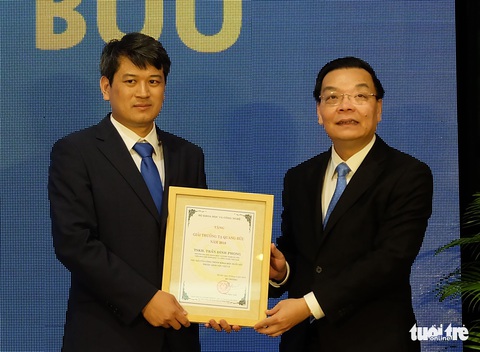 Đừng để nhà khoa học mất thời gian về chuyện giấy tờ - Ảnh 1. Đừng để nhà khoa học mất thời gian về chuyện giấy tờ - Ảnh 1.