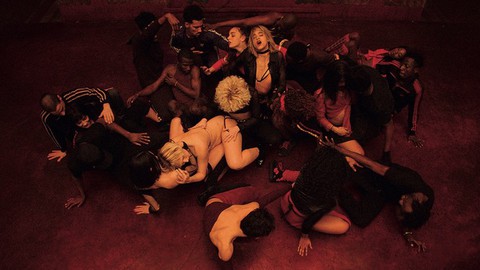 Climax - phim về tình dục và ma tuý giành giải ở Cannes - Ảnh 2. Climax - phim về tình dục và ma tuý giành giải ở Cannes - Ảnh 2.