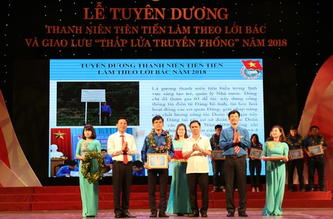 Thanh Hóa: Tuyên dương 50 gương thanh niên tiên tiến làm theo lời Bác - Ảnh 2. Thanh Hóa: Tuyên dương 50 gương thanh niên tiên tiến làm theo lời Bác - Ảnh 2.
