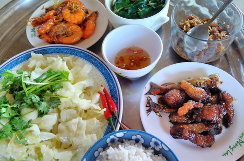 Thích cơm vợ nấu, sự ích kỷ đáng yêu - Ảnh 1. Thích cơm vợ nấu, sự ích kỷ đáng yêu - Ảnh 1.