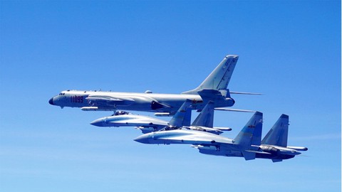 Mỹ lên án Trung Quốc thử máy bay ném bom ở Hoàng Sa - Ảnh 1. Mỹ lên án Trung Quốc thử máy bay ném bom ở Hoàng Sa - Ảnh 1.