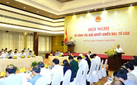 Thủ tướng: Đốm lửa nhỏ có thể đốt cháy cả cánh rừng - Ảnh 3. Thủ tướng: Đốm lửa nhỏ có thể đốt cháy cả cánh rừng - Ảnh 3.