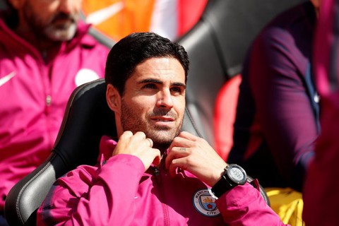 Arsenal thay máu đội ngũ huấn luyện bằng Arteta? - Ảnh 1. Arsenal thay máu đội ngũ huấn luyện bằng Arteta? - Ảnh 1.