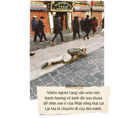 Ấn tượng nghi thức tam bộ ngũ thể nhập địa ở Tây Tạng - Ảnh 6. Ấn tượng nghi thức tam bộ ngũ thể nhập địa ở Tây Tạng - Ảnh 6.