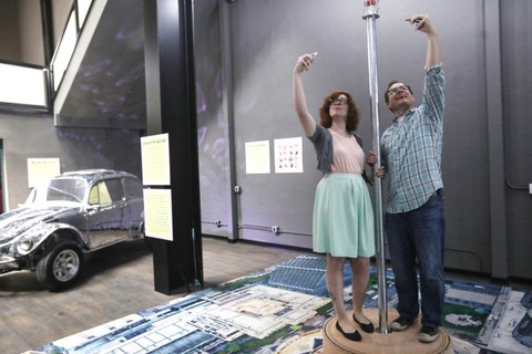 Thỏa sức ‘selfie’ tại Bảo tàng chụp ảnh tự sướng California - Ảnh 4. Thỏa sức ‘selfie’ tại Bảo tàng chụp ảnh tự sướng California - Ảnh 4.