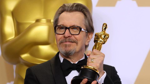 Đạo diễn lừng danh Christopher Nolan kể chuyện làm phim tại Cannes - Ảnh 4. Đạo diễn lừng danh Christopher Nolan kể chuyện làm phim tại Cannes - Ảnh 4.