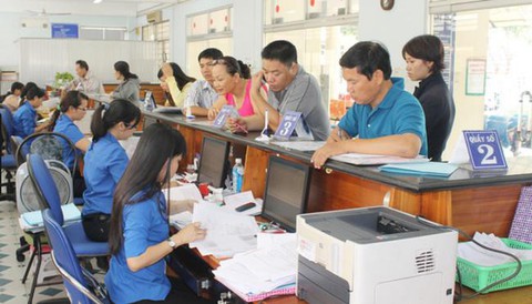 9 hành vi bị cấm đi nước ngoài đối với công chức TP.HCM - Ảnh 1. 9 hành vi bị cấm đi nước ngoài đối với công chức TP.HCM - Ảnh 1.