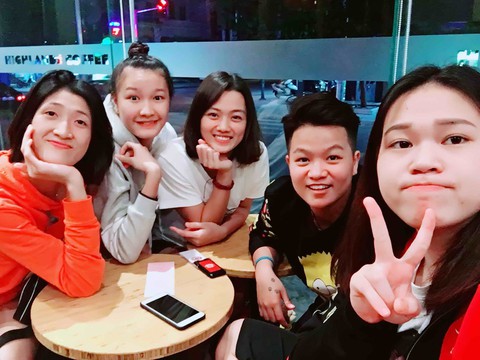 Chuyện đời thường của “chân dài” bóng chuyền - Ảnh 2. Chuyện đời thường của “chân dài” bóng chuyền - Ảnh 2.