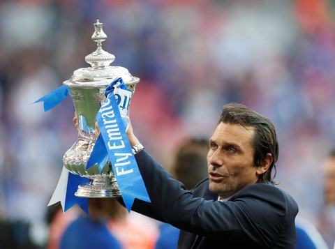 Mourinho nhờ truyền thông đánh giá chiến thắng của Chelsea - Ảnh 2. Mourinho nhờ truyền thông đánh giá chiến thắng của Chelsea - Ảnh 2.