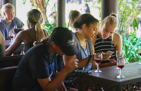 Chuyện đời thường của “chân dài” bóng chuyền - Ảnh 21. Chuyện đời thường của “chân dài” bóng chuyền - Ảnh 21.