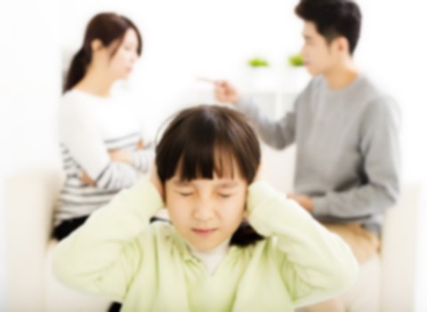 Đừng để con khổ vì ba nói gà, mẹ nói vịt - Ảnh 1. Đừng để con khổ vì ba nói gà, mẹ nói vịt - Ảnh 1.
