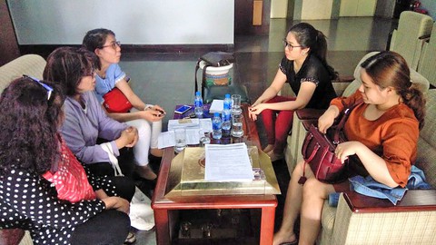 Bỗng dưng mang nợ mấy chục triệu vì mỹ phẩm DeAura miễn phí - Ảnh 1. Bỗng dưng mang nợ mấy chục triệu vì mỹ phẩm DeAura miễn phí - Ảnh 1.