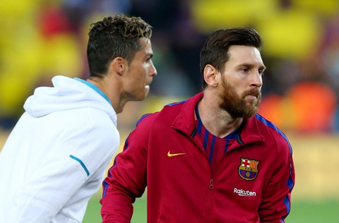 Vượt Ronaldo, Messi lập kỷ lục giành Chiếc giày vàng châu Âu - Ảnh 2. Vượt Ronaldo, Messi lập kỷ lục giành Chiếc giày vàng châu Âu - Ảnh 2.