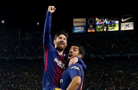 Vượt Ronaldo, Messi lập kỷ lục giành Chiếc giày vàng châu Âu - Ảnh 1. Vượt Ronaldo, Messi lập kỷ lục giành Chiếc giày vàng châu Âu - Ảnh 1.