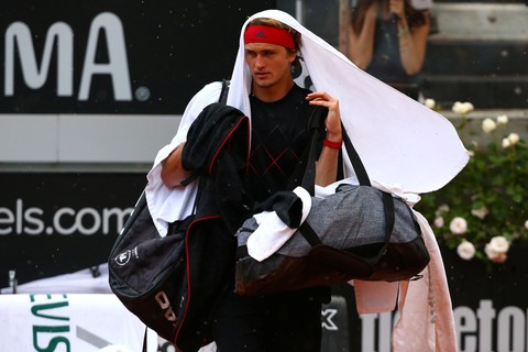 Được trời giúp sức, Nadal vô địch Italian Open - Ảnh 5. Được trời giúp sức, Nadal vô địch Italian Open - Ảnh 5.