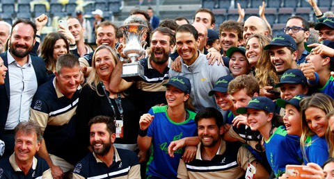 Được trời giúp sức, Nadal vô địch Italian Open - Ảnh 7. Được trời giúp sức, Nadal vô địch Italian Open - Ảnh 7.