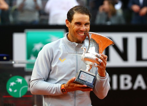 Được trời giúp sức, Nadal vô địch Italian Open - Ảnh 1. Được trời giúp sức, Nadal vô địch Italian Open - Ảnh 1.