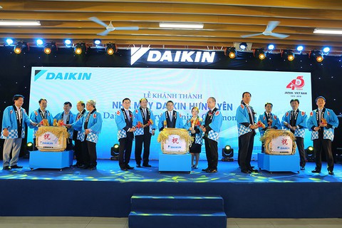 Daikin khánh thành nhà máy sản xuất máy điều hoà không khí - Ảnh 2. Daikin khánh thành nhà máy sản xuất máy điều hoà không khí - Ảnh 2.