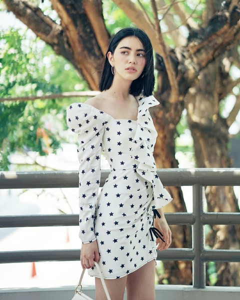 Học bí quyết phối đồ cực chất của ma nữ Mai Davika - Ảnh 9. Học bí quyết phối đồ cực chất của ma nữ Mai Davika - Ảnh 9.