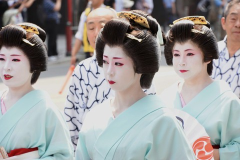 Đến lễ hội Sanja Matsuri ngắm hình xăm - Ảnh 11. Đến lễ hội Sanja Matsuri ngắm hình xăm - Ảnh 11.