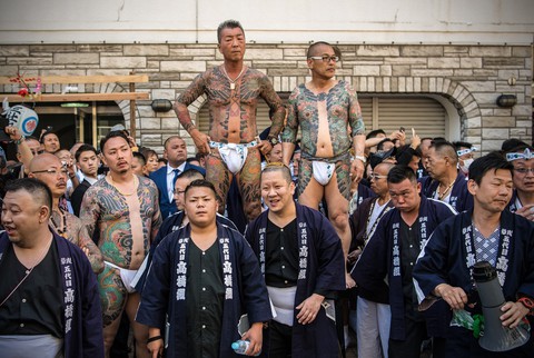Đến lễ hội Sanja Matsuri ngắm hình xăm - Ảnh 3. Đến lễ hội Sanja Matsuri ngắm hình xăm - Ảnh 3.