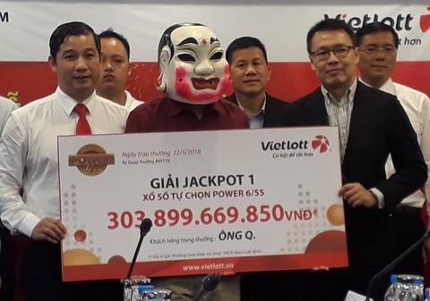 Vietlott nộp ngân sách gần 1.200 tỉ đồng - Ảnh 1. Vietlott nộp ngân sách gần 1.200 tỉ đồng - Ảnh 1.