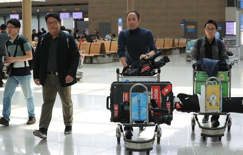 Triều Tiên thu 10.000 USD mỗi nhà báo nước ngoài tới Punggye-ri - Ảnh 1. Triều Tiên thu 10.000 USD mỗi nhà báo nước ngoài tới Punggye-ri - Ảnh 1.