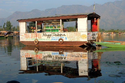 Ở nhà thuyền tại Srinagar - Venice của Ấn Độ - Ảnh 7. Ở nhà thuyền tại Srinagar - Venice của Ấn Độ - Ảnh 7.