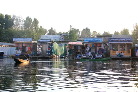 Ở nhà thuyền tại Srinagar - Venice của Ấn Độ - Ảnh 5. Ở nhà thuyền tại Srinagar - Venice của Ấn Độ - Ảnh 5.