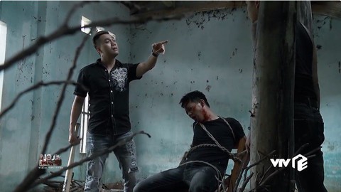Người phán xử tiền truyện: tra tấn lấy cung - ăn chơi nóng bỏng - Ảnh 9. Người phán xử tiền truyện: tra tấn lấy cung - ăn chơi nóng bỏng - Ảnh 9.