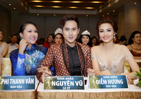 Hoa hậu Diễm Hương làm giám khảo Ms World America - Ảnh 2. Hoa hậu Diễm Hương làm giám khảo Ms World America - Ảnh 2.