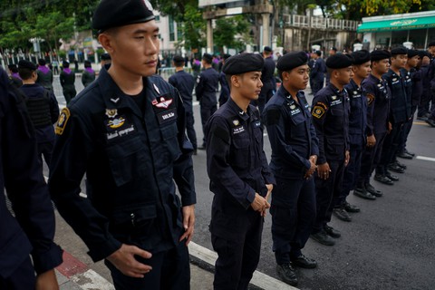 Phe đối lập Thái xuống đường nhắc nhớ 4 năm đảo chính - Ảnh 2. Phe đối lập Thái xuống đường nhắc nhớ 4 năm đảo chính - Ảnh 2.