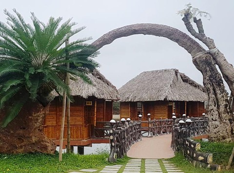 Em trai bí thư Thành ủy Thanh Hóa dỡ bảng hiệu Làng ẩm thực - Ảnh 2. Em trai bí thư Thành ủy Thanh Hóa dỡ bảng hiệu Làng ẩm thực - Ảnh 2.