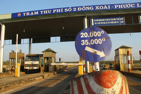 Đổi thu phí thành thu giá cho dễ tăng mức thu? - Ảnh 1. Đổi thu phí thành thu giá cho dễ tăng mức thu? - Ảnh 1.