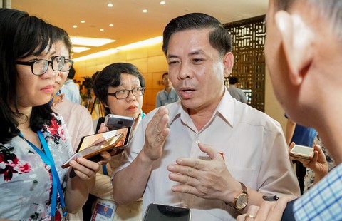Chủ tịch Hà Nội, TP.HCM không bị chất vấn trước Quốc hội - Ảnh 3. Chủ tịch Hà Nội, TP.HCM không bị chất vấn trước Quốc hội - Ảnh 3.