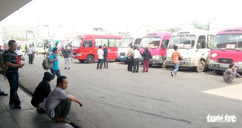 Hà Nội thu hồi hơn 1.200 giấy phép kinh doanh xe khách - Ảnh 1. Hà Nội thu hồi hơn 1.200 giấy phép kinh doanh xe khách - Ảnh 1.