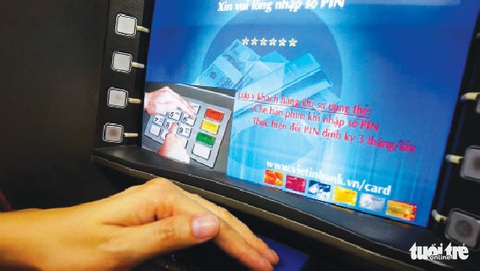 Ngân hàng cảnh báo tin tặc ‘hack’ mail, đổi thông tin người nhận tiền - Ảnh 1. Ngân hàng cảnh báo tin tặc ‘hack’ mail, đổi thông tin người nhận tiền - Ảnh 1.