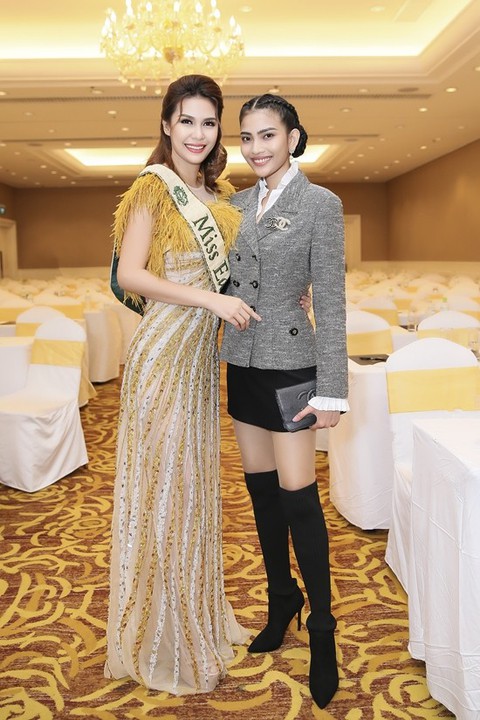 Trương Hồ Phương Nga, Hoài Sa, Tiên Tiên… ai hot nhất ngày 24-5? - Ảnh 9. Trương Hồ Phương Nga, Hoài Sa, Tiên Tiên… ai hot nhất ngày 24-5? - Ảnh 9.