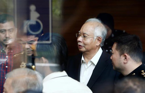 Malaysia thu giữ thêm hàng chục triệu đô tiền mặt của gia đình cựu thủ tướng - Ảnh 1. Malaysia thu giữ thêm hàng chục triệu đô tiền mặt của gia đình cựu thủ tướng - Ảnh 1.