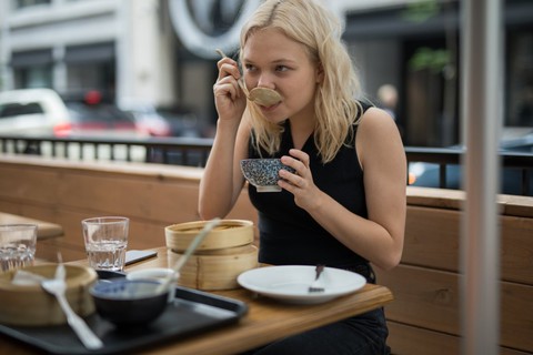 Những câu hỏi duyên hết chịu nổi trong buổi hẹn đầu - Ảnh 6. Những câu hỏi duyên hết chịu nổi trong buổi hẹn đầu - Ảnh 6.