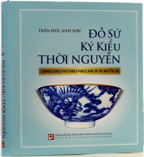 Đồ sứ ký kiểu đang quay lại Việt Nam với giá gấp trăm lần - Ảnh 2. Đồ sứ ký kiểu đang quay lại Việt Nam với giá gấp trăm lần - Ảnh 2.