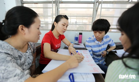 Giáo viên khát… tập huấn có chất - Ảnh 1. Giáo viên khát… tập huấn có chất - Ảnh 1.
