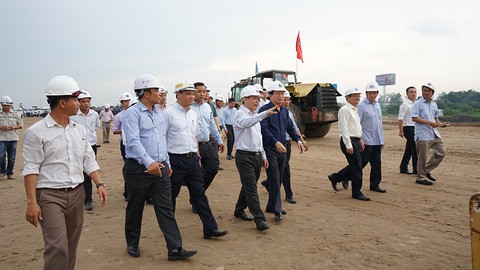 Cao tốc Trung Lương - Mỹ Thuận phải hoàn thành vào năm 2020 - Ảnh 1. Cao tốc Trung Lương - Mỹ Thuận phải hoàn thành vào năm 2020 - Ảnh 1.