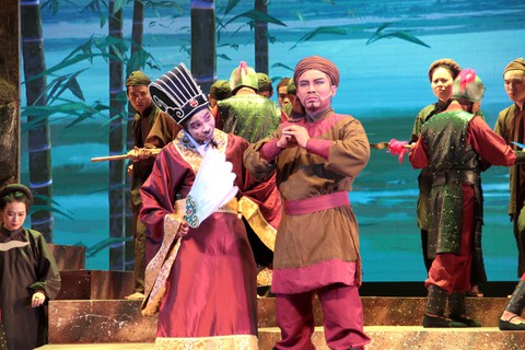 Quang Khải: Chàng trai xứ Nghệ mê cải lương - Ảnh 2. Quang Khải: Chàng trai xứ Nghệ mê cải lương - Ảnh 2.