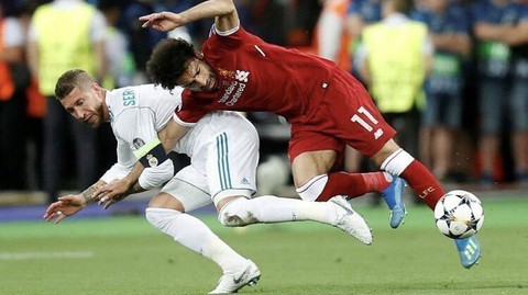 200.000 người ký tên đòi trừng phạt Ramos - Ảnh 1. 200.000 người ký tên đòi trừng phạt Ramos - Ảnh 1.