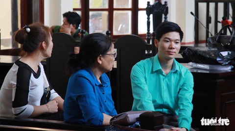 Bệnh viện Hoà Bình chạy thận giá cao gấp đôi nơi khác - Ảnh 3. Bệnh viện Hoà Bình chạy thận giá cao gấp đôi nơi khác - Ảnh 3.