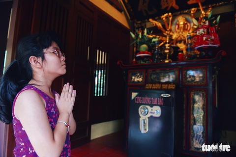 Mùa Phật Đản đi lễ chùa Một Cột tại Sài Gòn - Ảnh 11. Mùa Phật Đản đi lễ chùa Một Cột tại Sài Gòn - Ảnh 11.